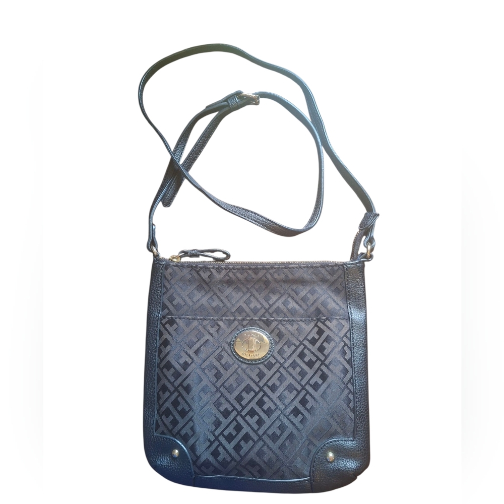 Tommy Hilfiger Crossbody Bag
